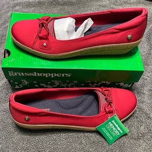 Grasshoppers Betty Wedge Twill Classic Red Size 9M NEVER WORN New in Box